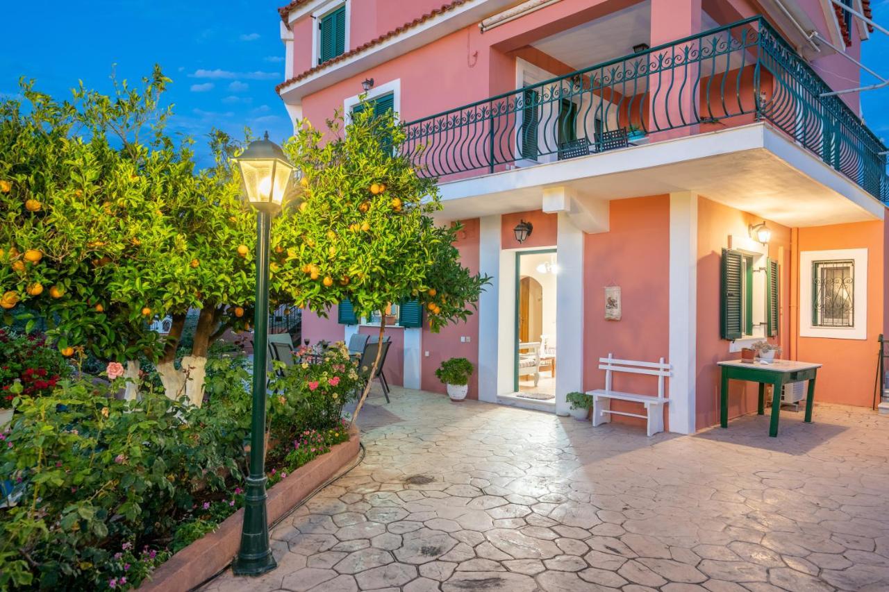 Artemis Superb 2 Bedroom Apartment 700 M Away From The Beach Minia Exterior foto