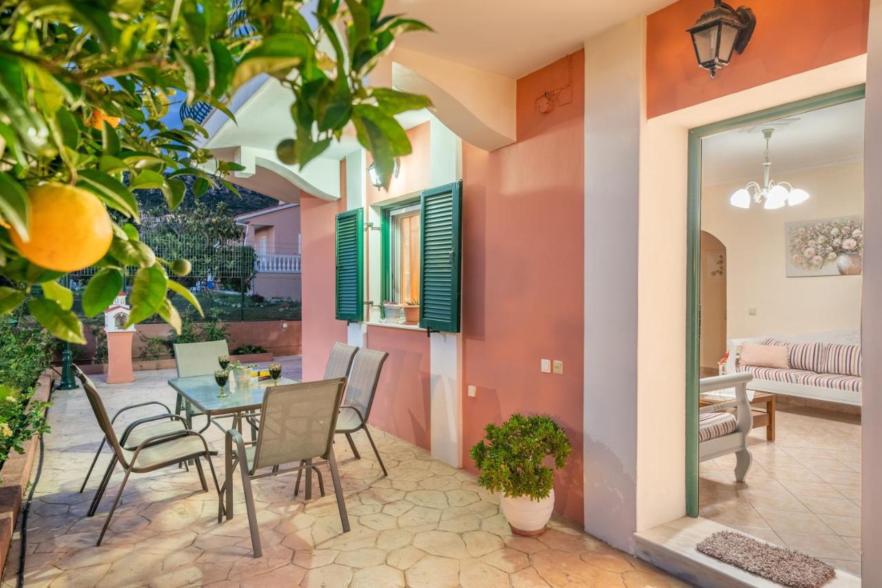 Artemis Superb 2 Bedroom Apartment 700 M Away From The Beach Minia Exterior foto