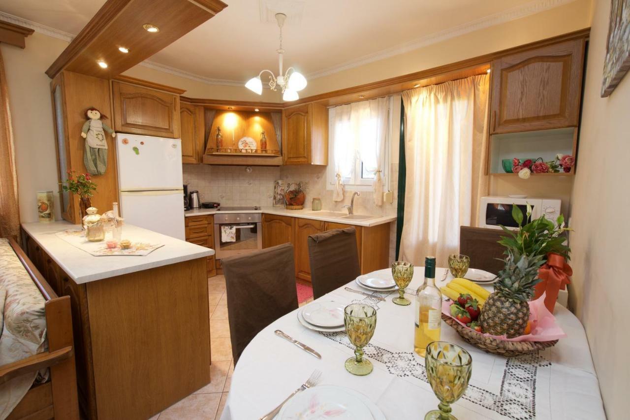 Artemis Superb 2 Bedroom Apartment 700 M Away From The Beach Minia Exterior foto